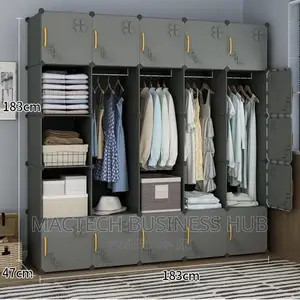 Plastic Wardrobe (25 Cubes)