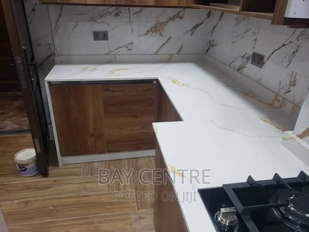 Kitchen With Island