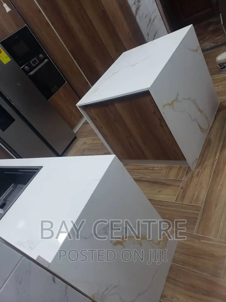 Kitchen With Island