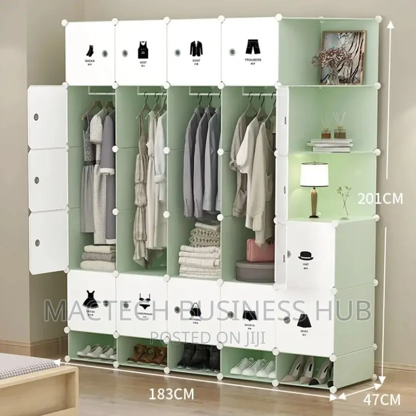 Plastic Wardrobe (25 Cubes)