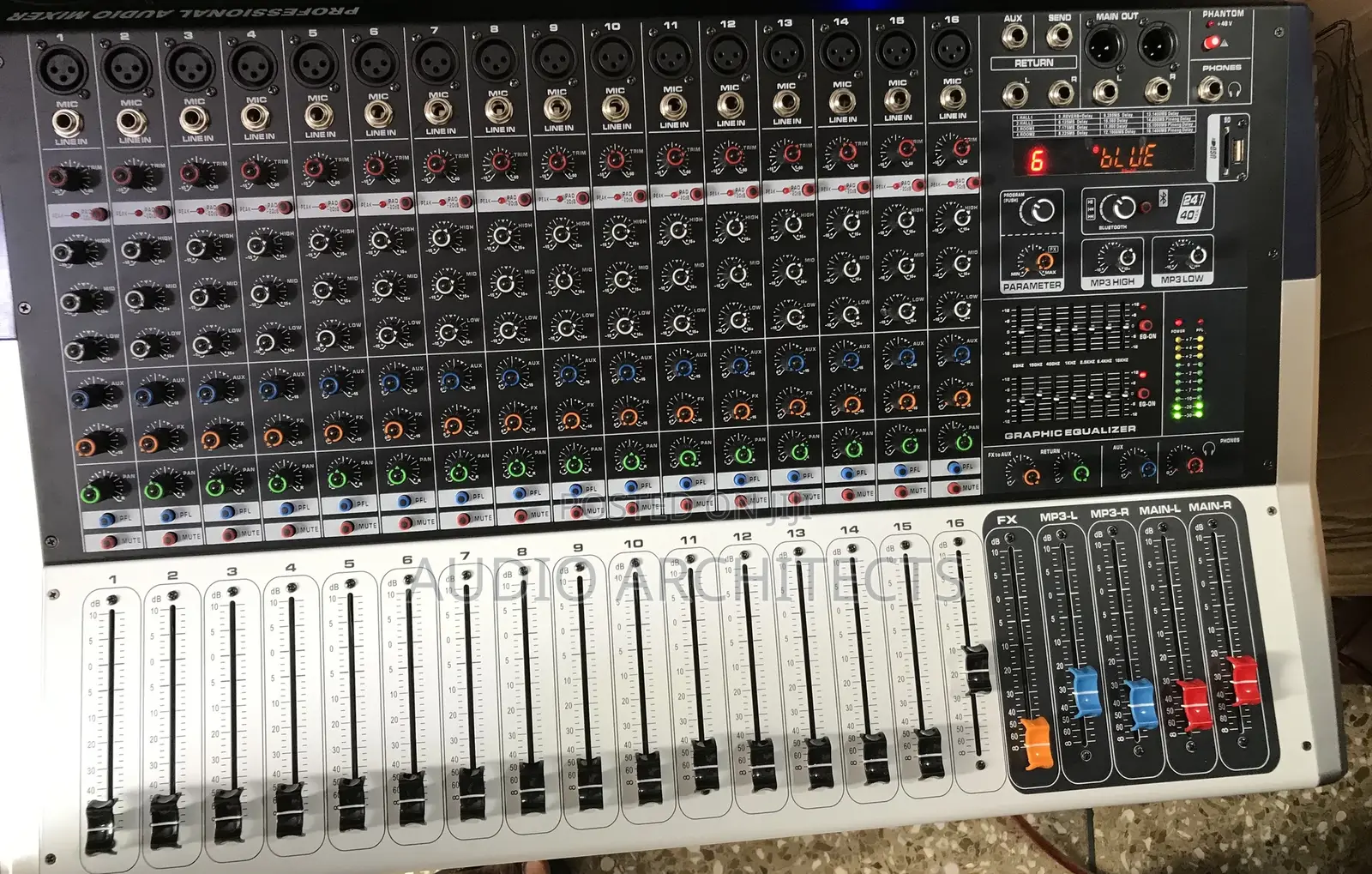 Yamaha KV16 Powered Mixer