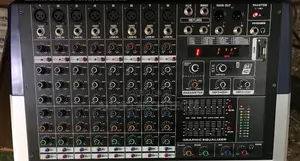 Yamaha KV8 Powered Mixer
