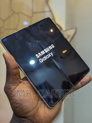 New Samsung Galaxy Z Fold4 512 GB Gold