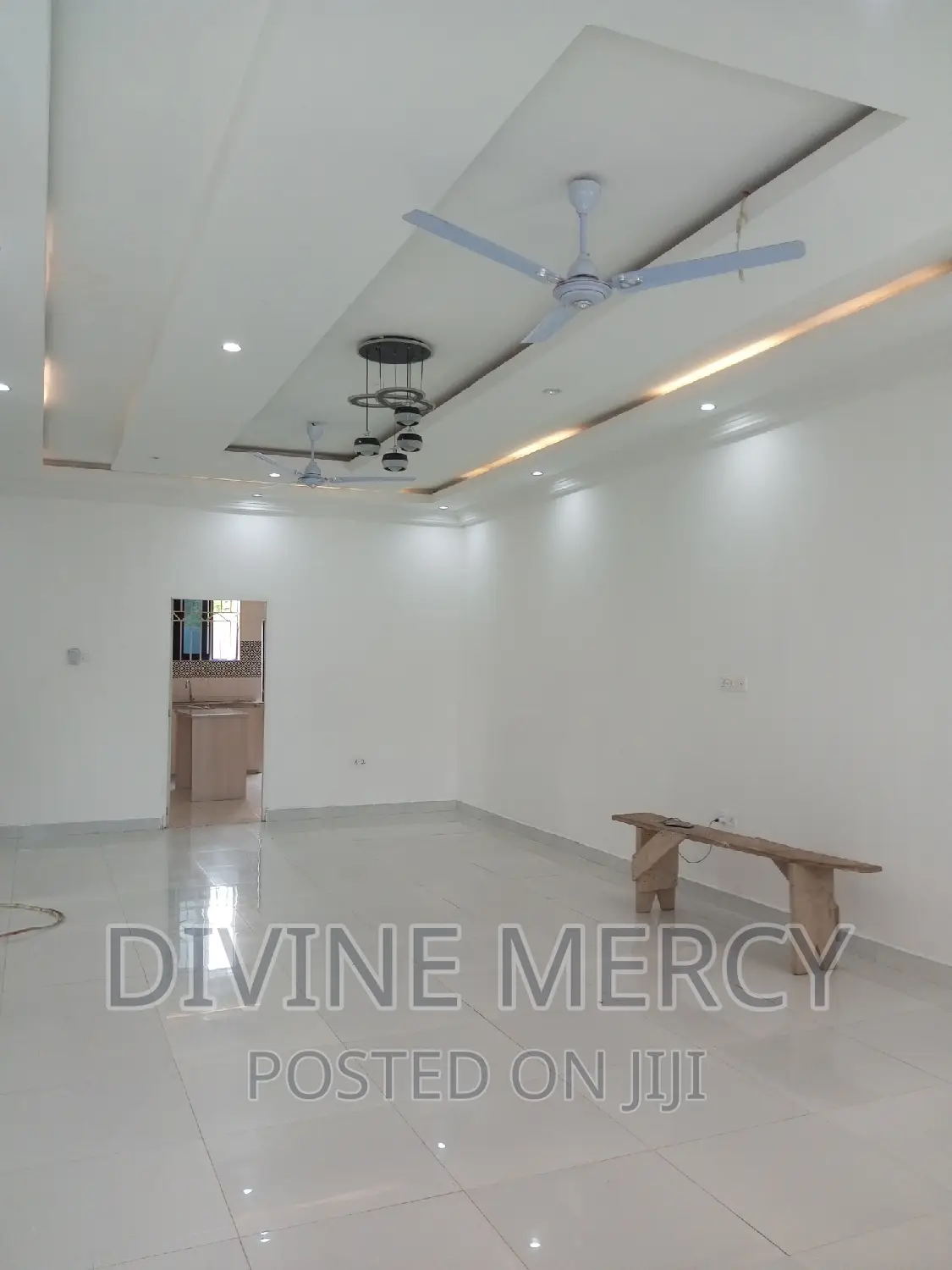 3bdrm Bungalow in Krispo City, Awutu Senya East Municipal for sale
