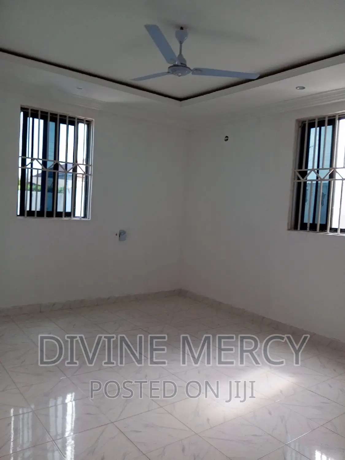 3bdrm Bungalow in Krispo City, Awutu Senya East Municipal for sale