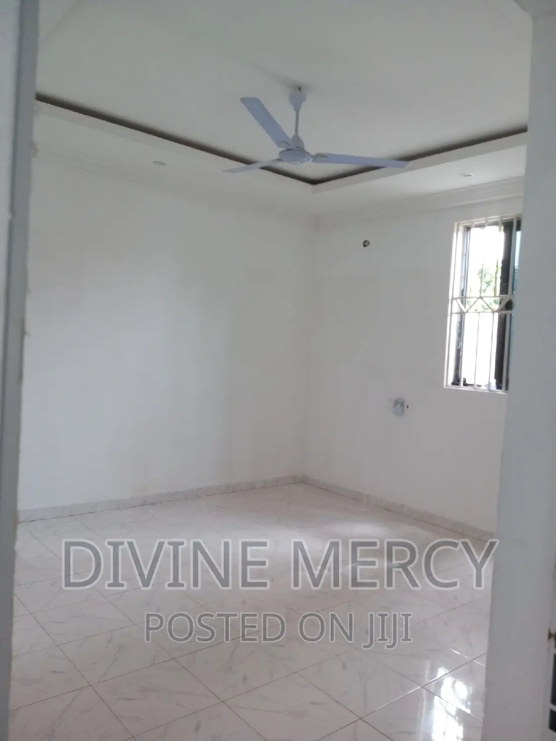 3bdrm Bungalow in Krispo City, Awutu Senya East Municipal for sale