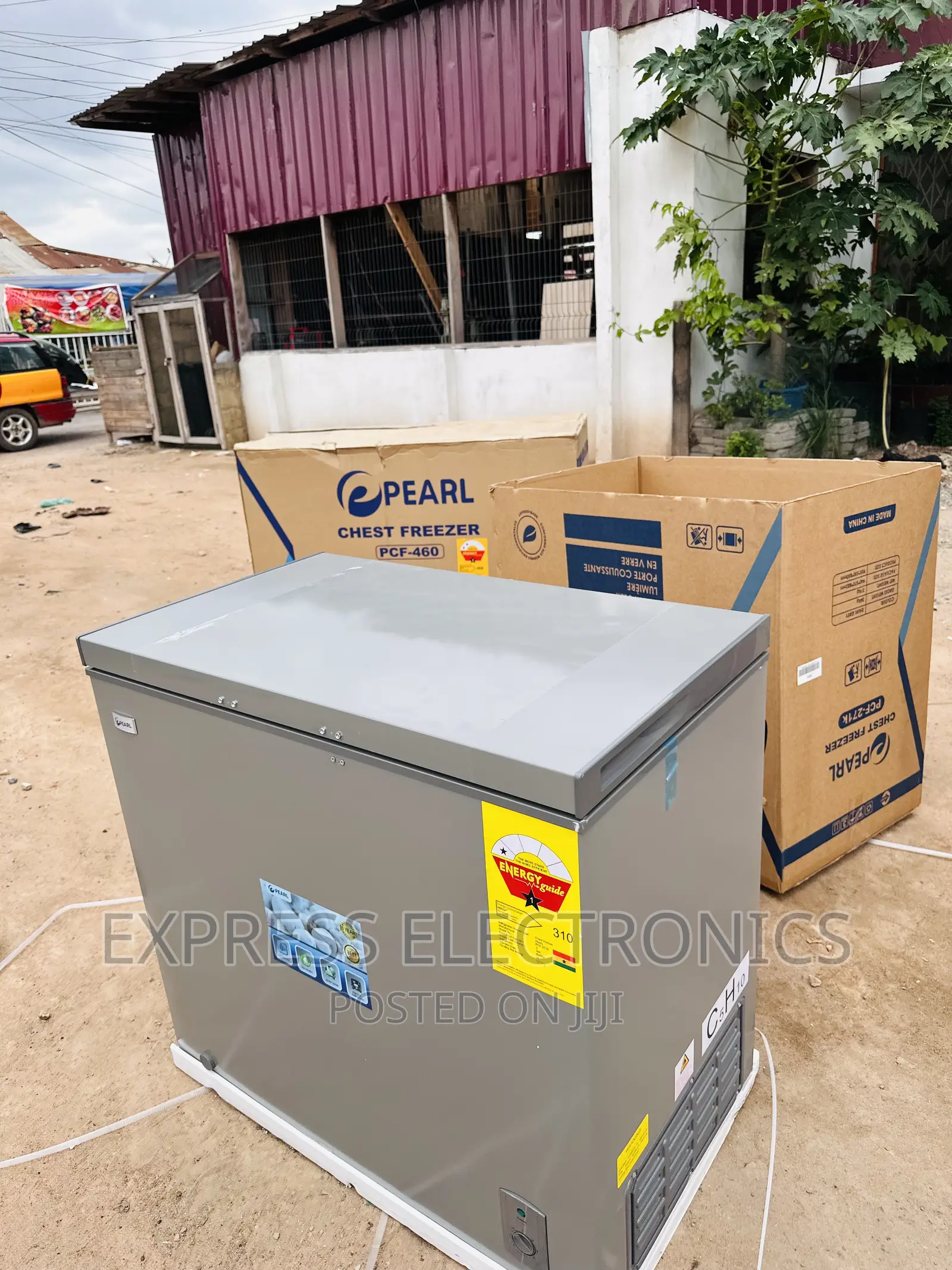 Cool  Price PCF-. 200L Chest Freezer