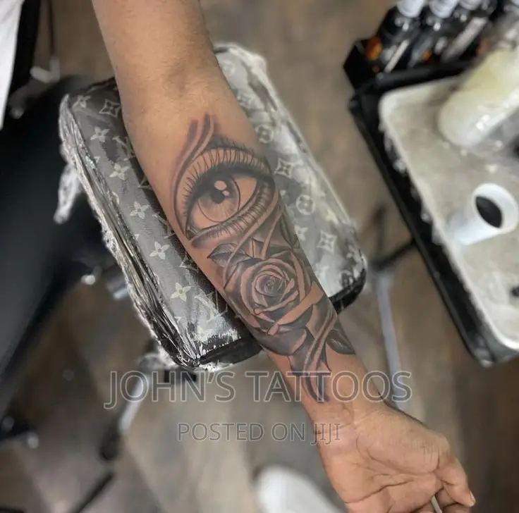 Tattoo Artist