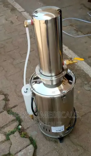 Water Distiller 10 LTRS