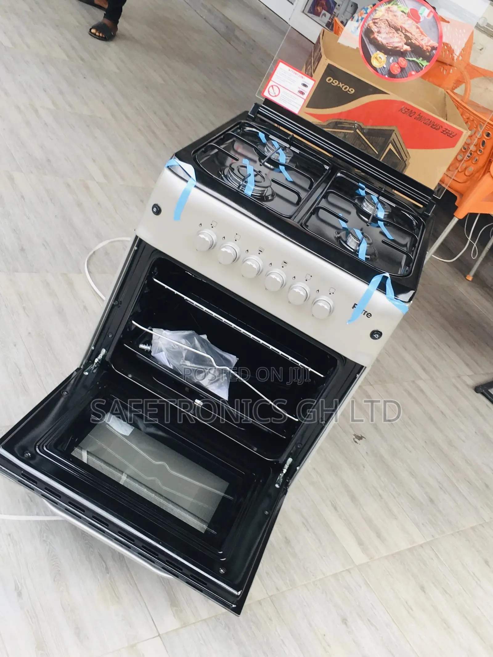 Gray 60x60 Oven With Grill 4 Gas Cooker Glass Lid Ferre