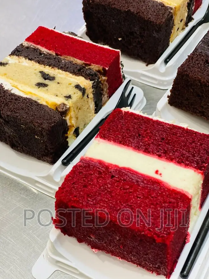 Cake Parfait and Cake Slice