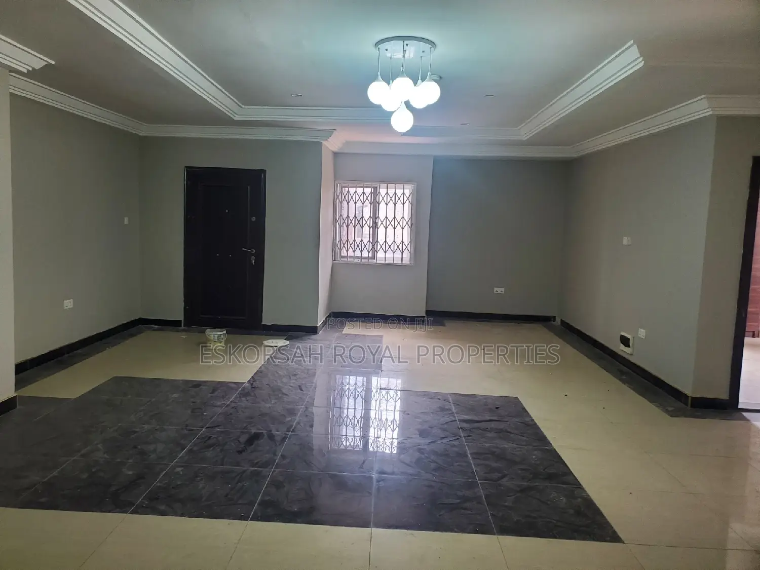 5bdrm House in East Legon for rent