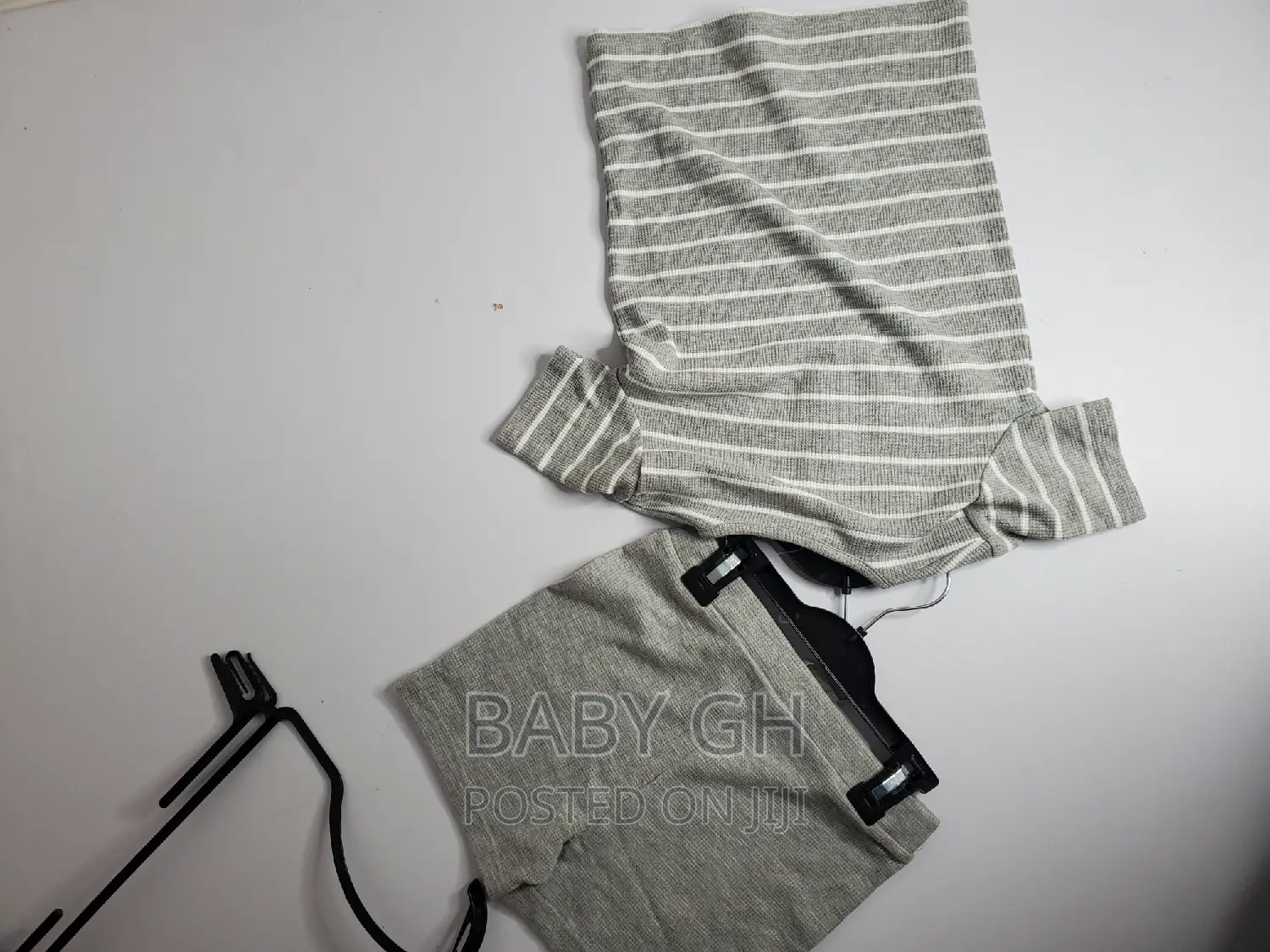 Billie Faiers Gray Top and Shorts