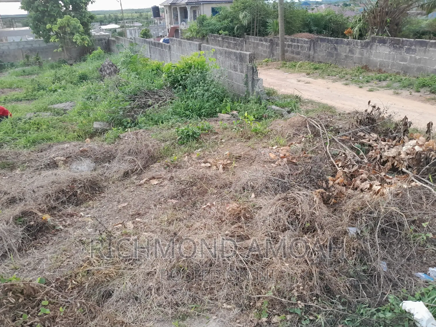 Plot for Sale at Race Course