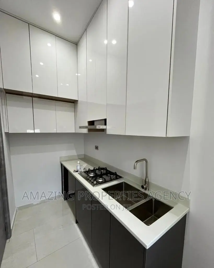 4bdrm House in East Legon for sale