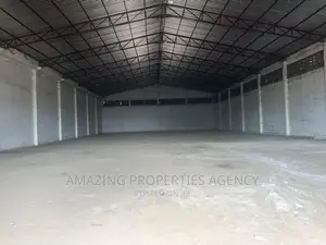 1000 SQM Warehouse for Rent at Spintex