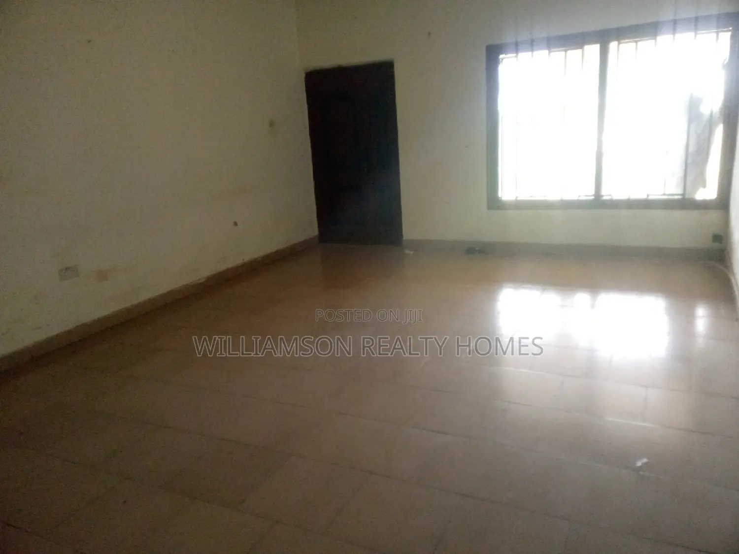 3bdrm Apartment in Hfc Estate Area, Spintex for rent