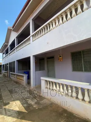 Single Room Sc for Rent at Adenta Commados.