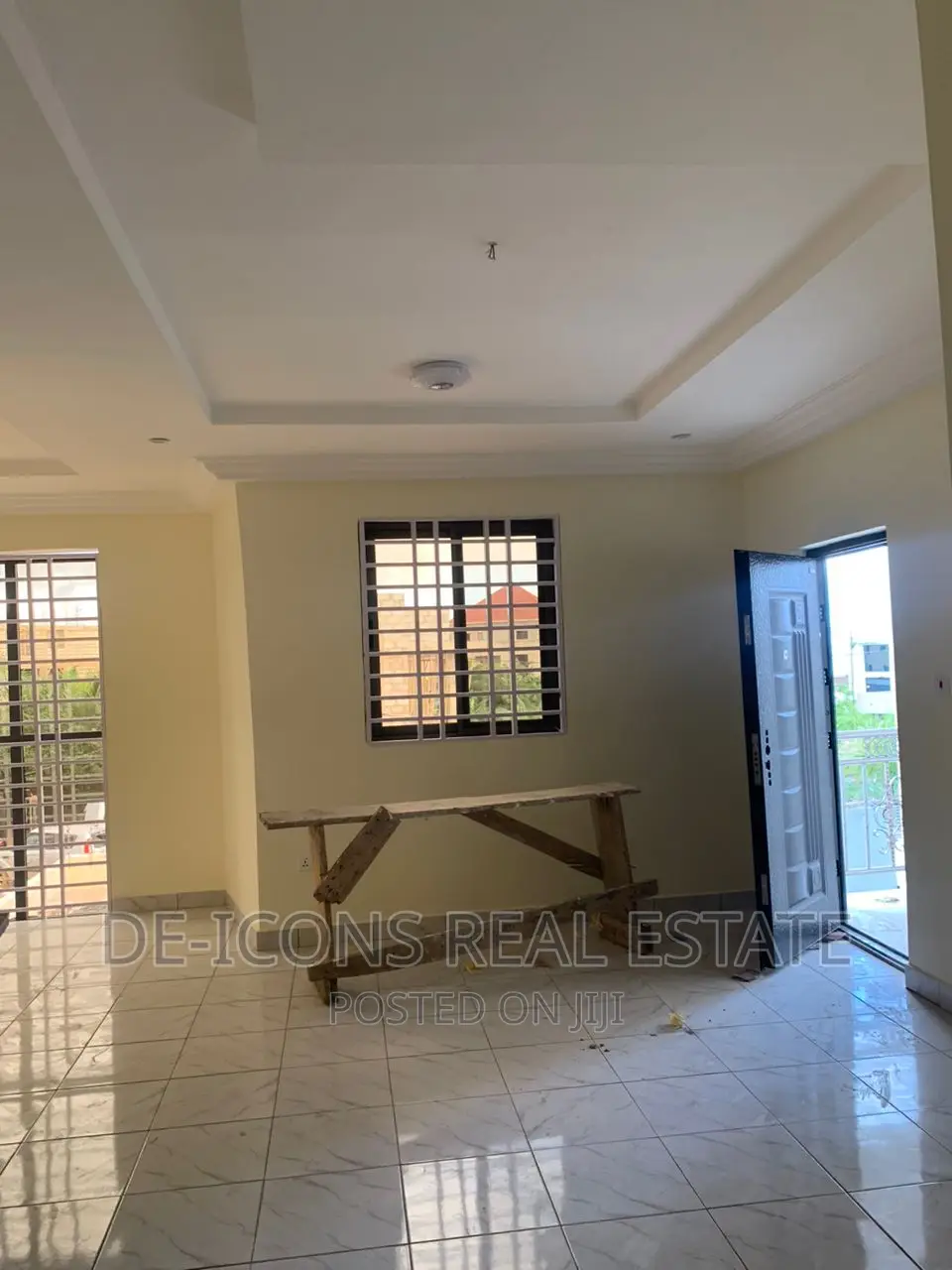 4bdrm Duplex in De-Icons Real Estate, Ghana Link Area for sale