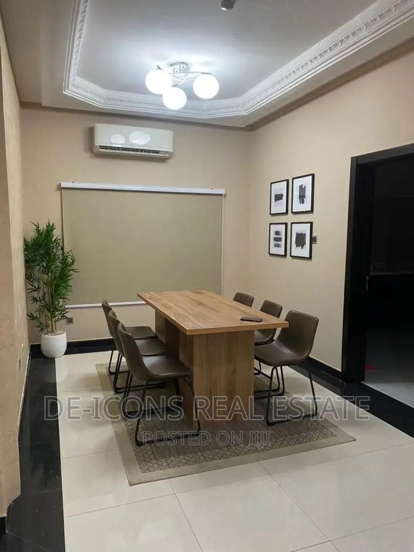 4bdrm Duplex in De-Icons Real Estate, Ghana Link Area for sale