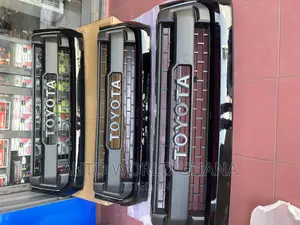 Toyota Tundra Front Grill 2014-2021
