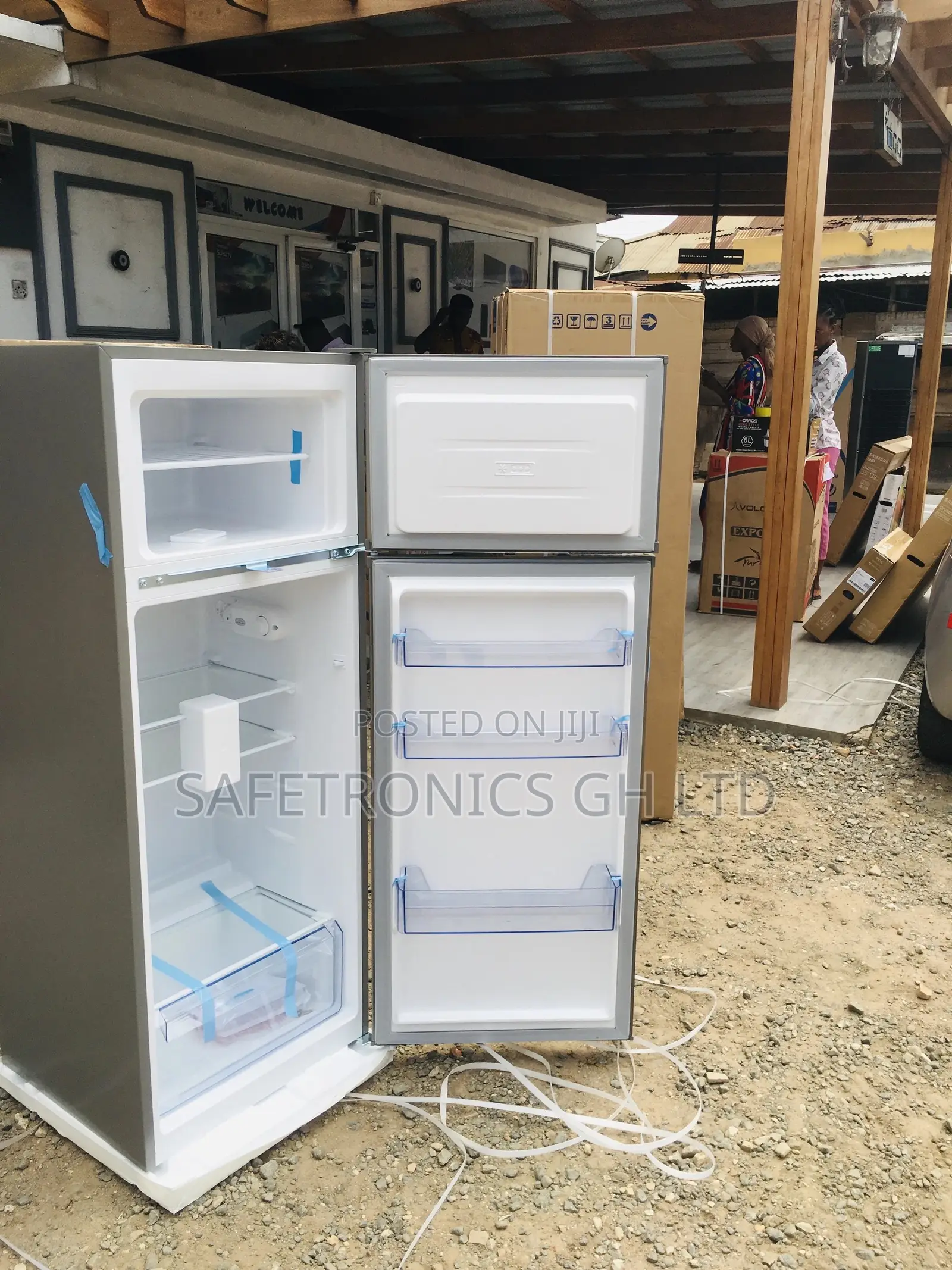 Gray  PF-250 Topfreezer Doubledoor 205 Liters Pearl Fridge