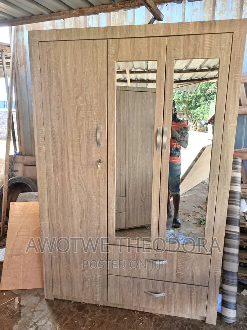 Quality Wardrobe ( Payment After Delivery)