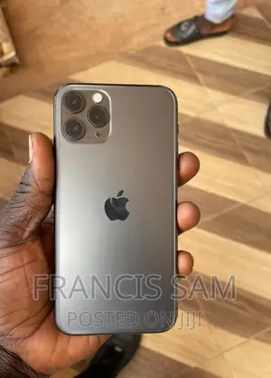 New Apple iPhone 11 Pro Max 256 GB Bronze