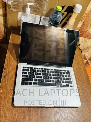 Laptop Apple MacBook Pro 2012 8GB Intel Core I5 HDD 500GB