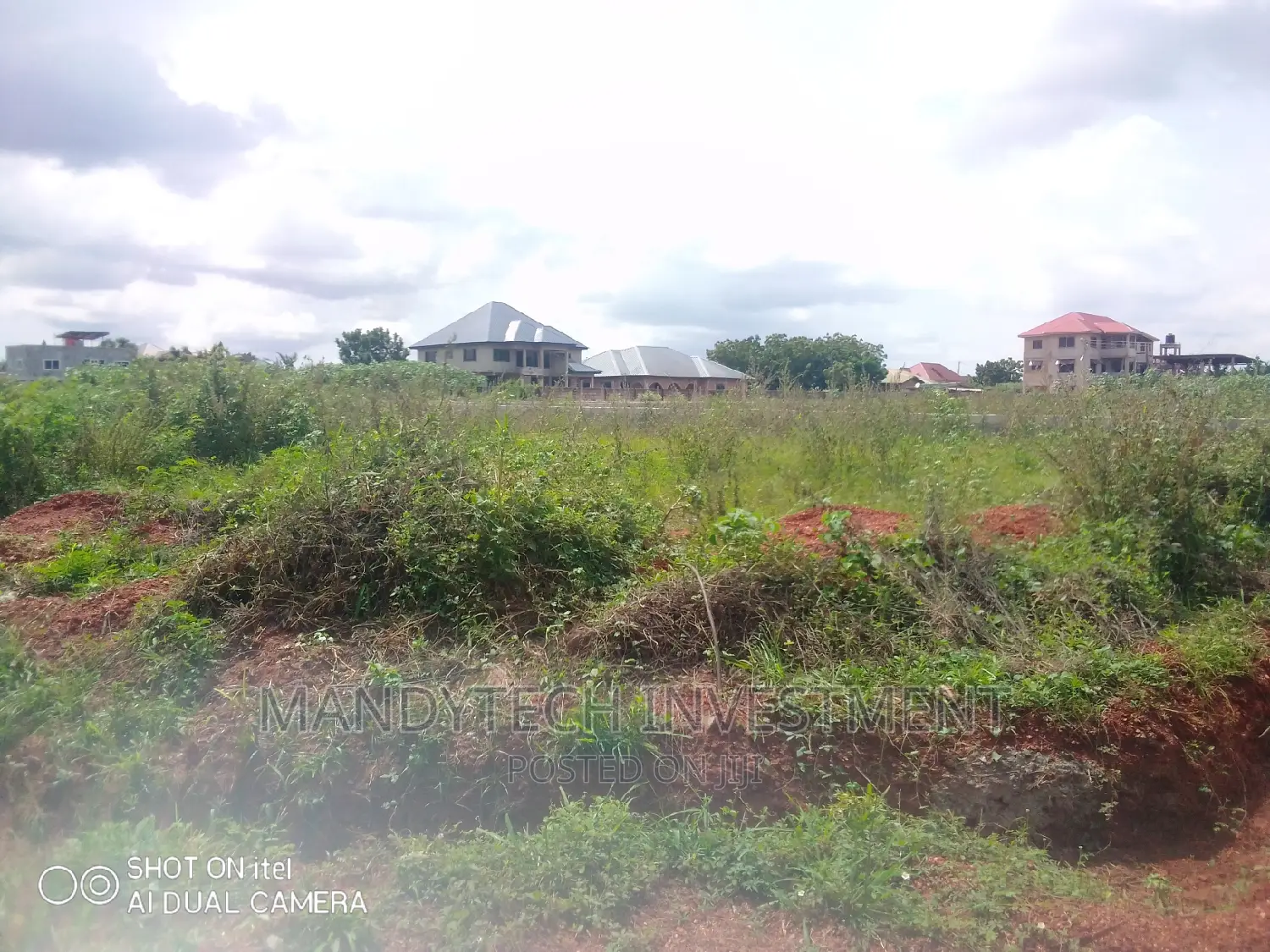 Elegant Land at Oyarifa