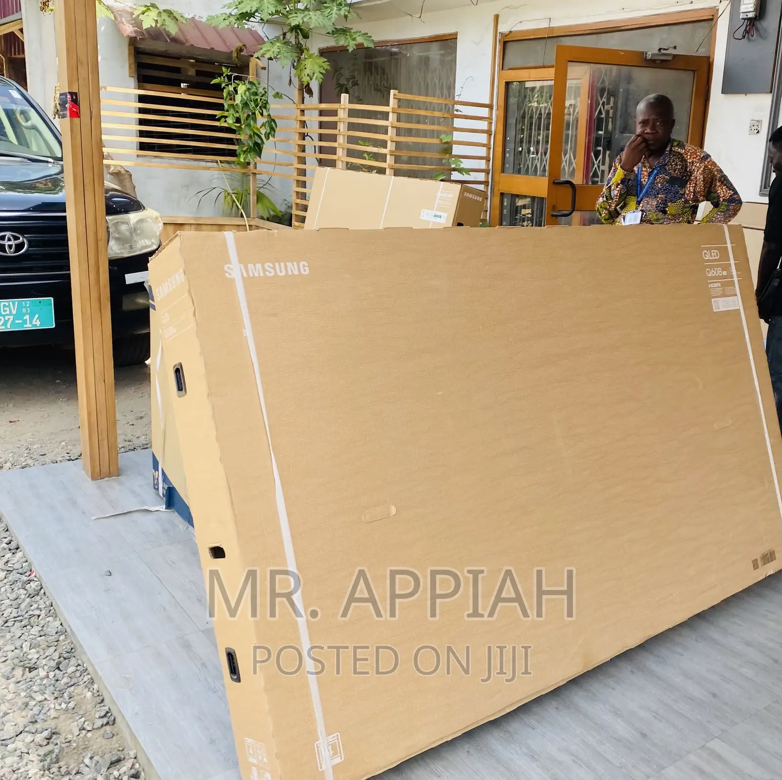 Sealed in Box Samsung 85Q60B 85” Qled Tv(Black).
