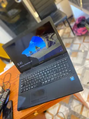 New Laptop Lenovo 3000 N500 4GB Intel Core 2 Quad HDD+SSD 320GB