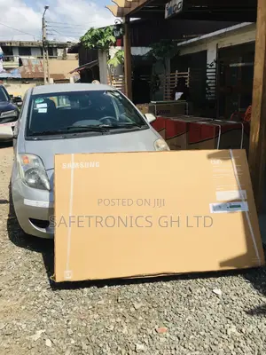 Smart BU80 65 Inches Glossy Samsung UHD Electric Black