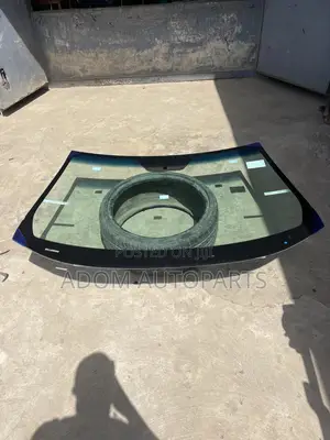 Hyundai Tucson Windscreen Windshield Glass