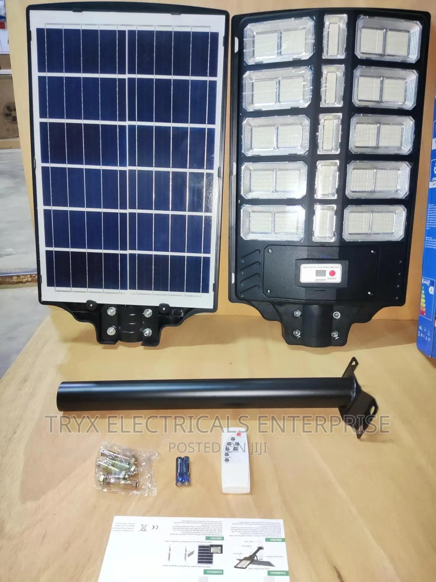 Wide Angle Solar Street Light- 800W
