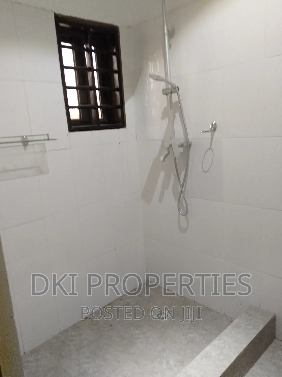 3bdrm House in Dki Properties, Oyarifa for sale