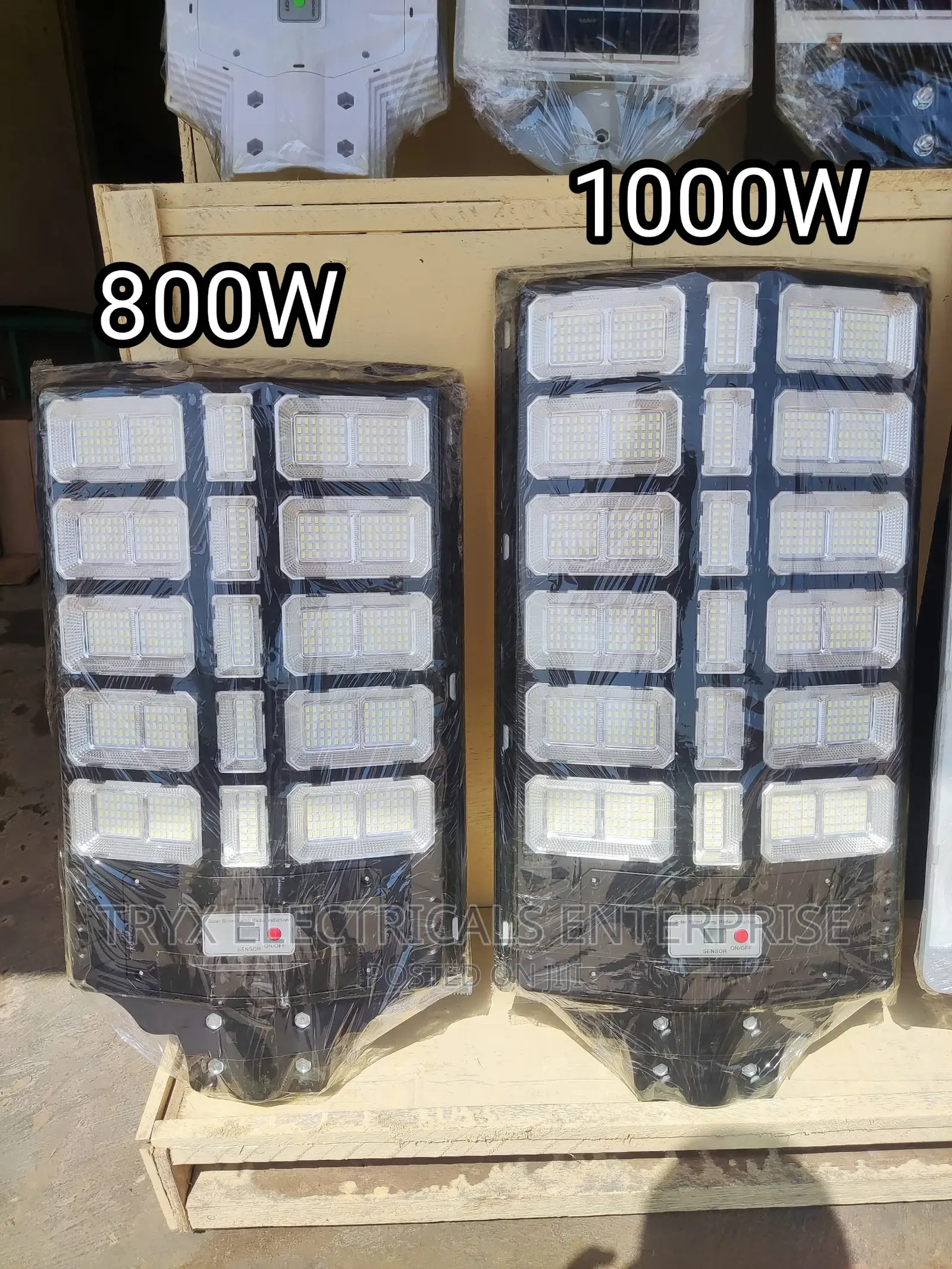 800W 1000W Solar Street Light - Wide Angle