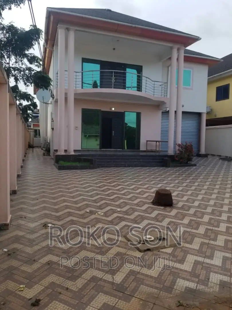 5bdrm Duplex in Dr Roko, West Legon for rent