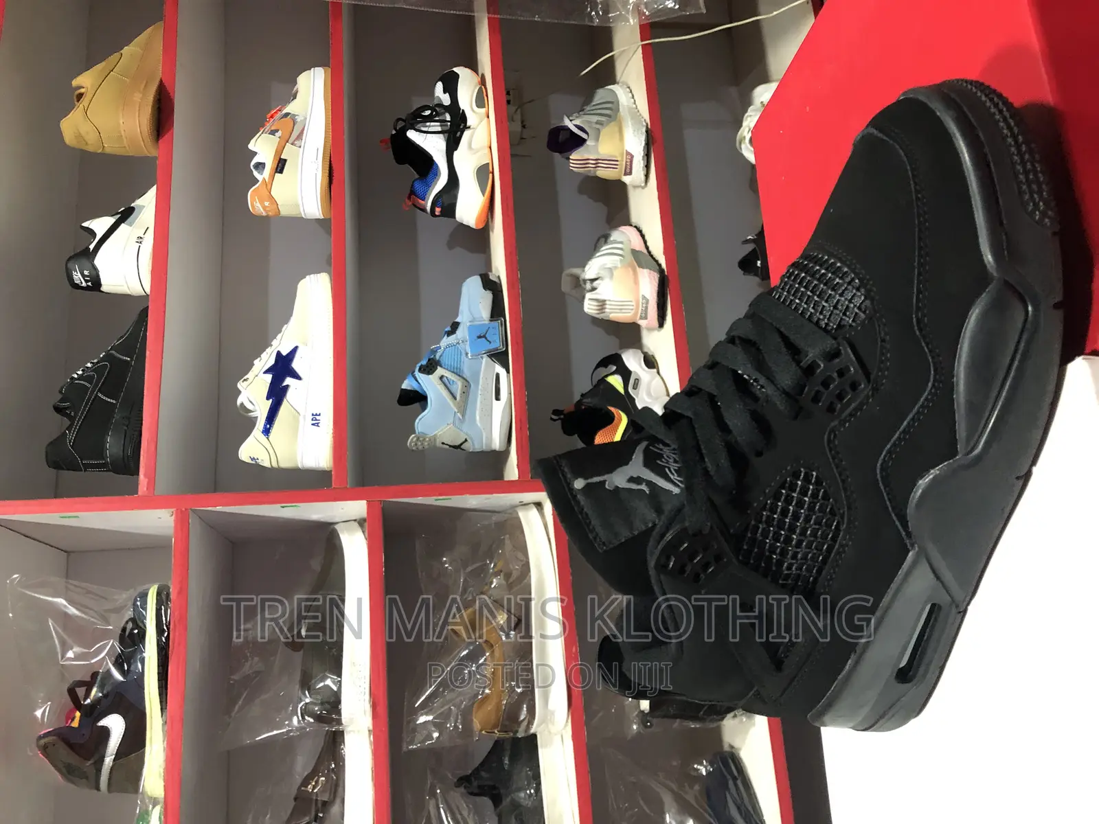 Jordan 4 Black Cat