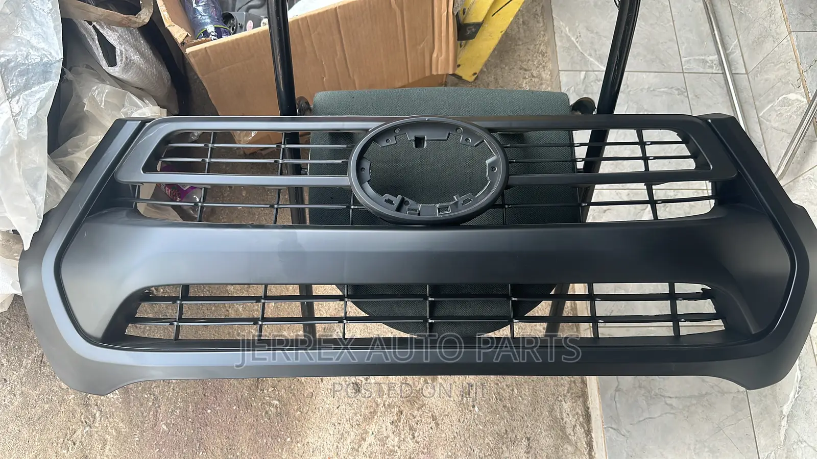Toyota Hilux 2020 -2025 Front Grille/Shells(Black)