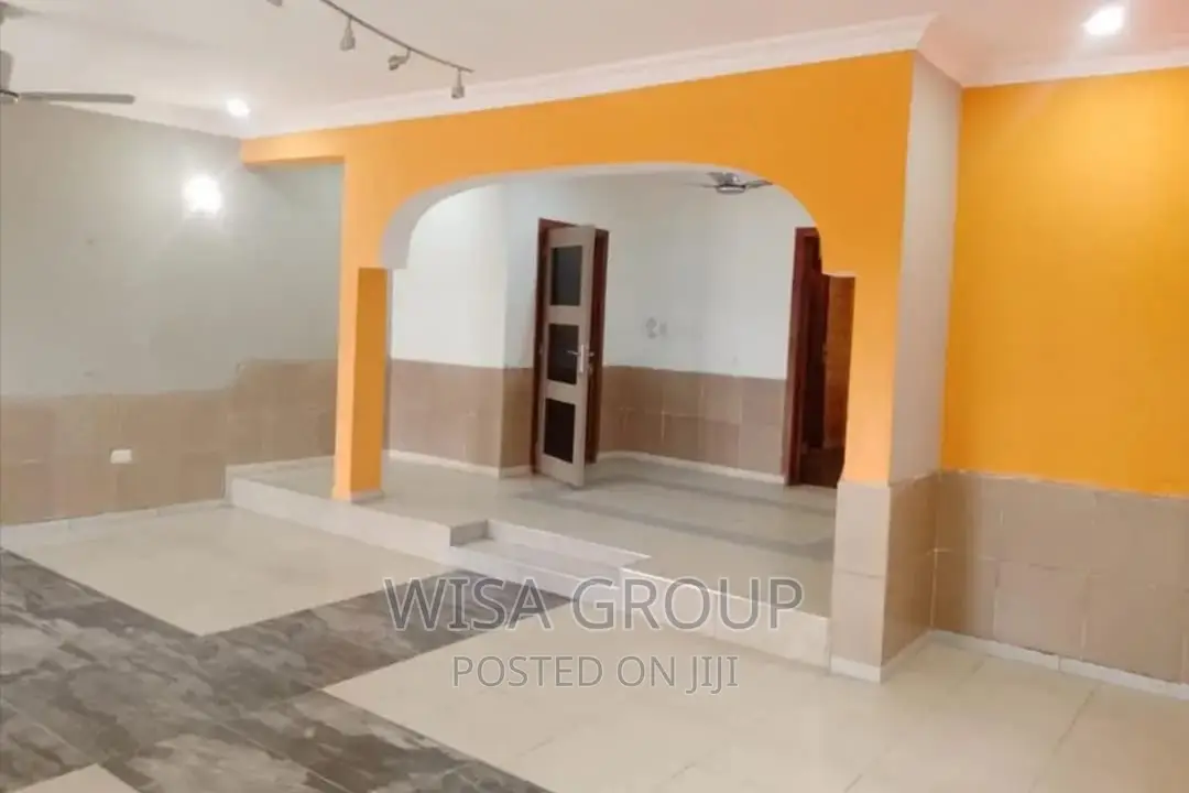 4bdrm Duplex in Wisa Groups, Accra Metropolitan for rent
