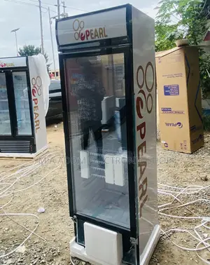 Classic Pearl PVC 424-2b 1 Door Electric Beverage Cooler