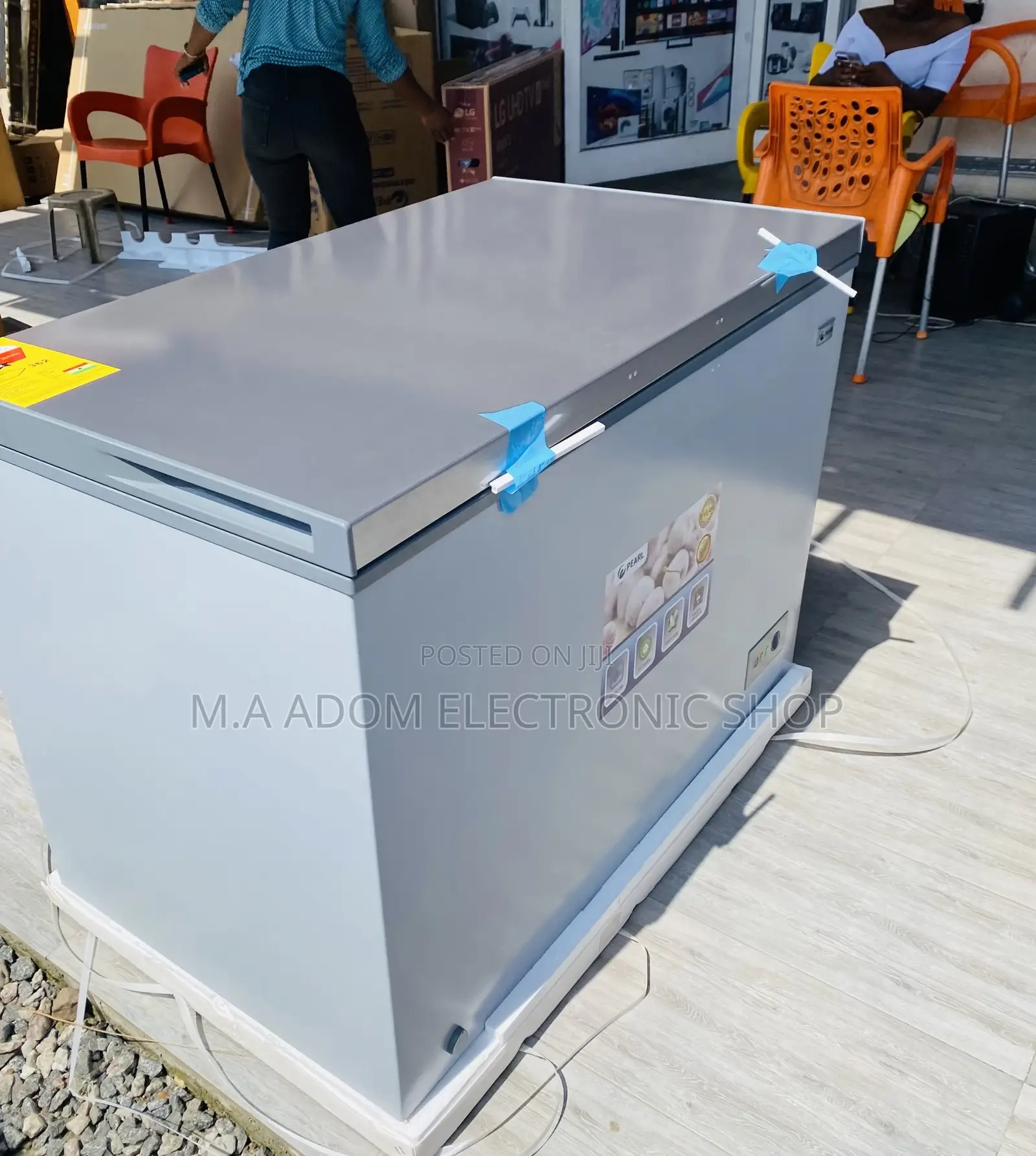 Pearl PCF-380 Single Door Electric Chest Freezer(316) 