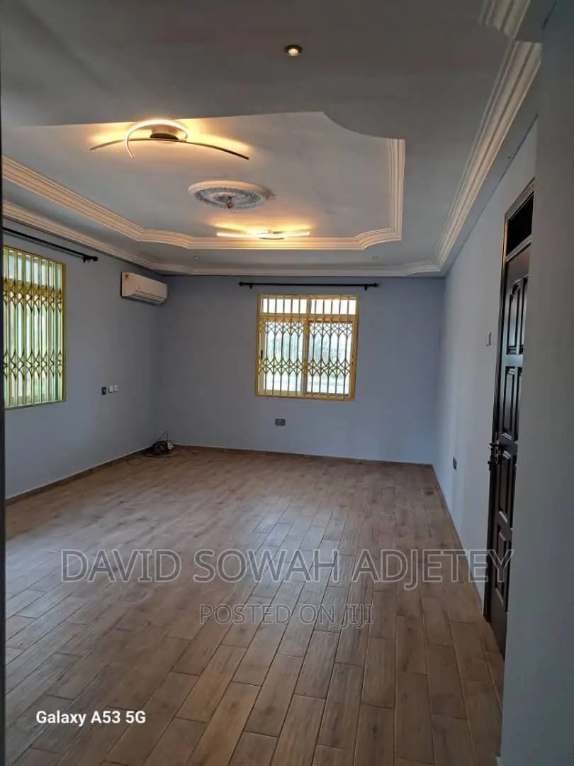 4bdrm House in Bushroad, Teshie for rent