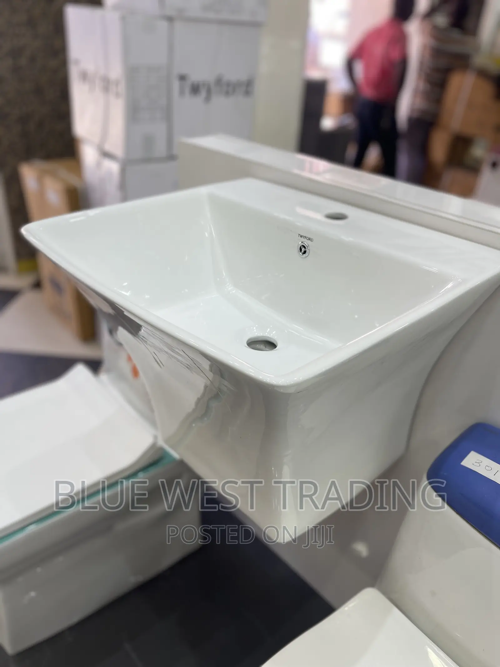 Twyford Wall Hung Basin