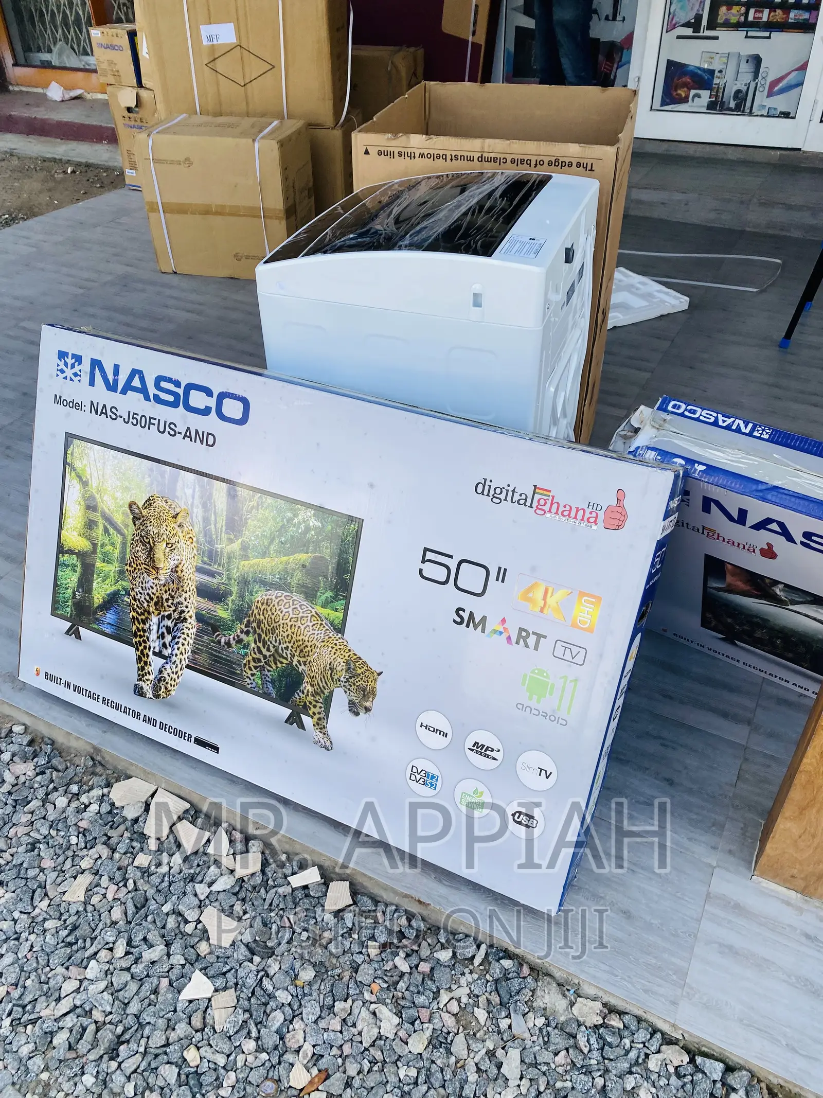 Unique Nasco 50” Smart Electric Led Tv(Black).