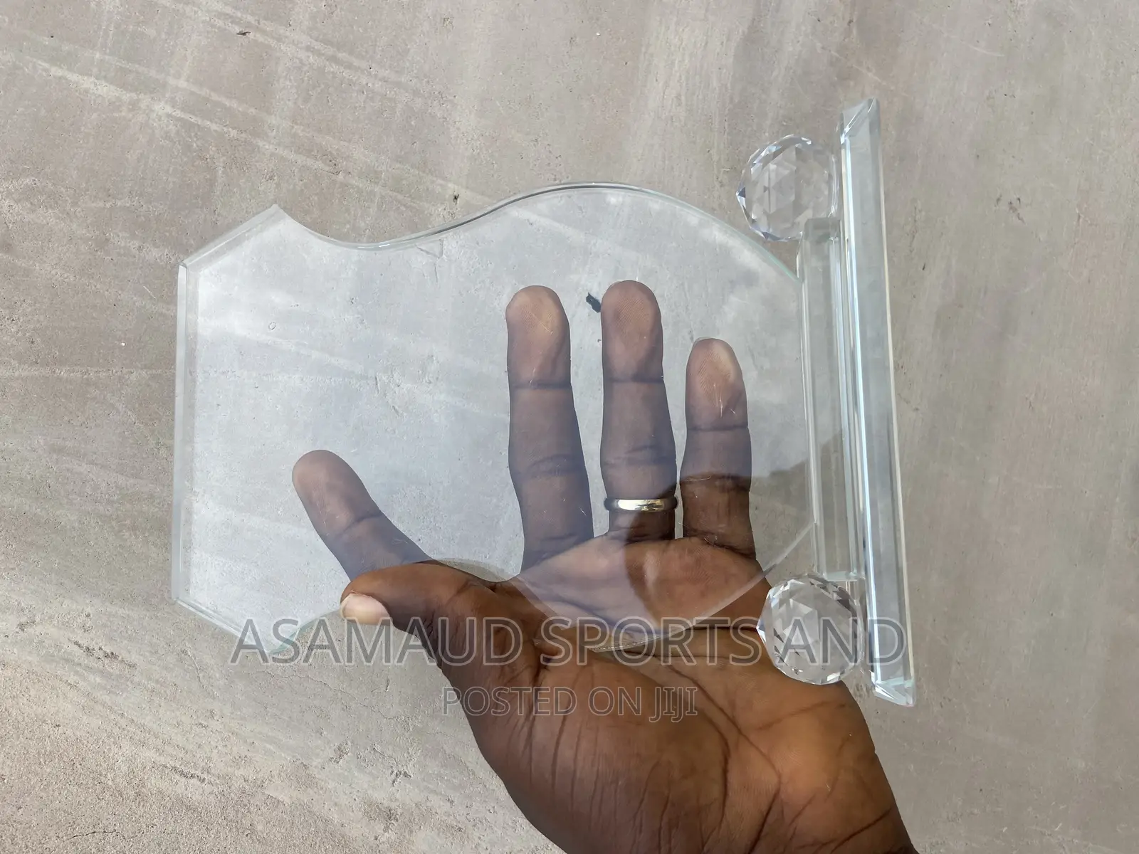 Crystal Award Plaques at Cool Price