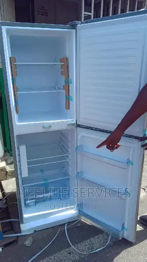 Pearl Fridge With Big Freezer 215 Litres