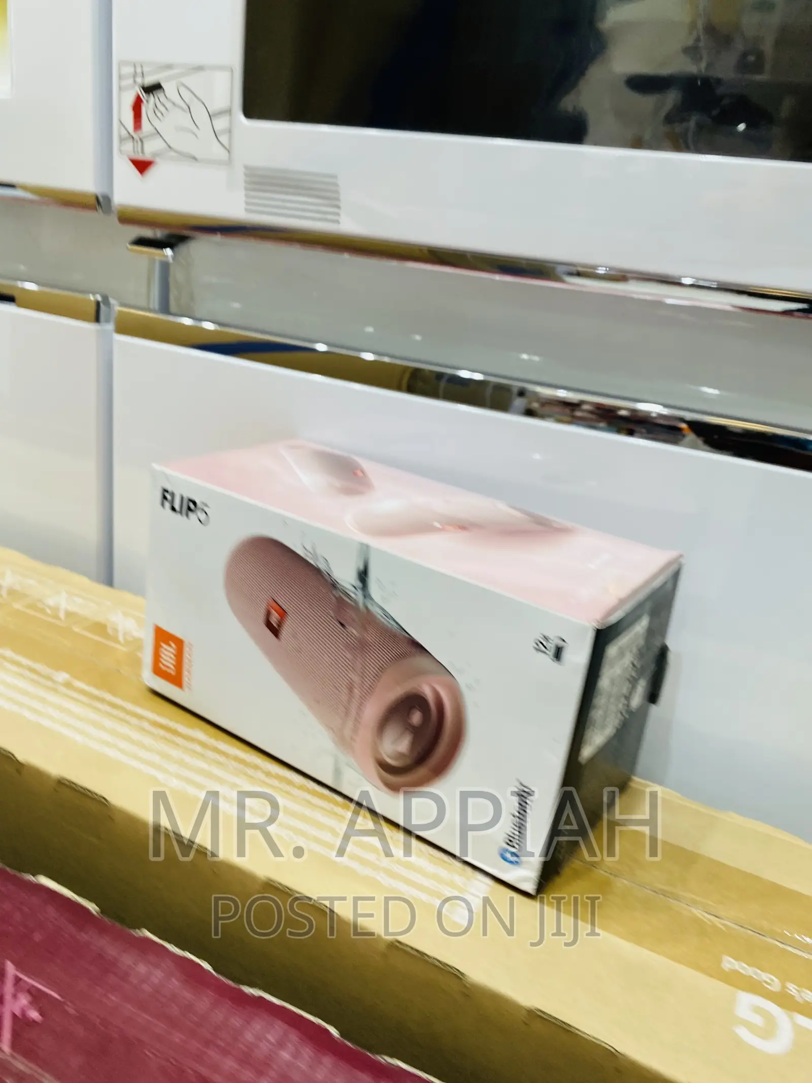 Affordable JBL Flip 5 Rechargeable Bluetooth Speaker(Pink).
