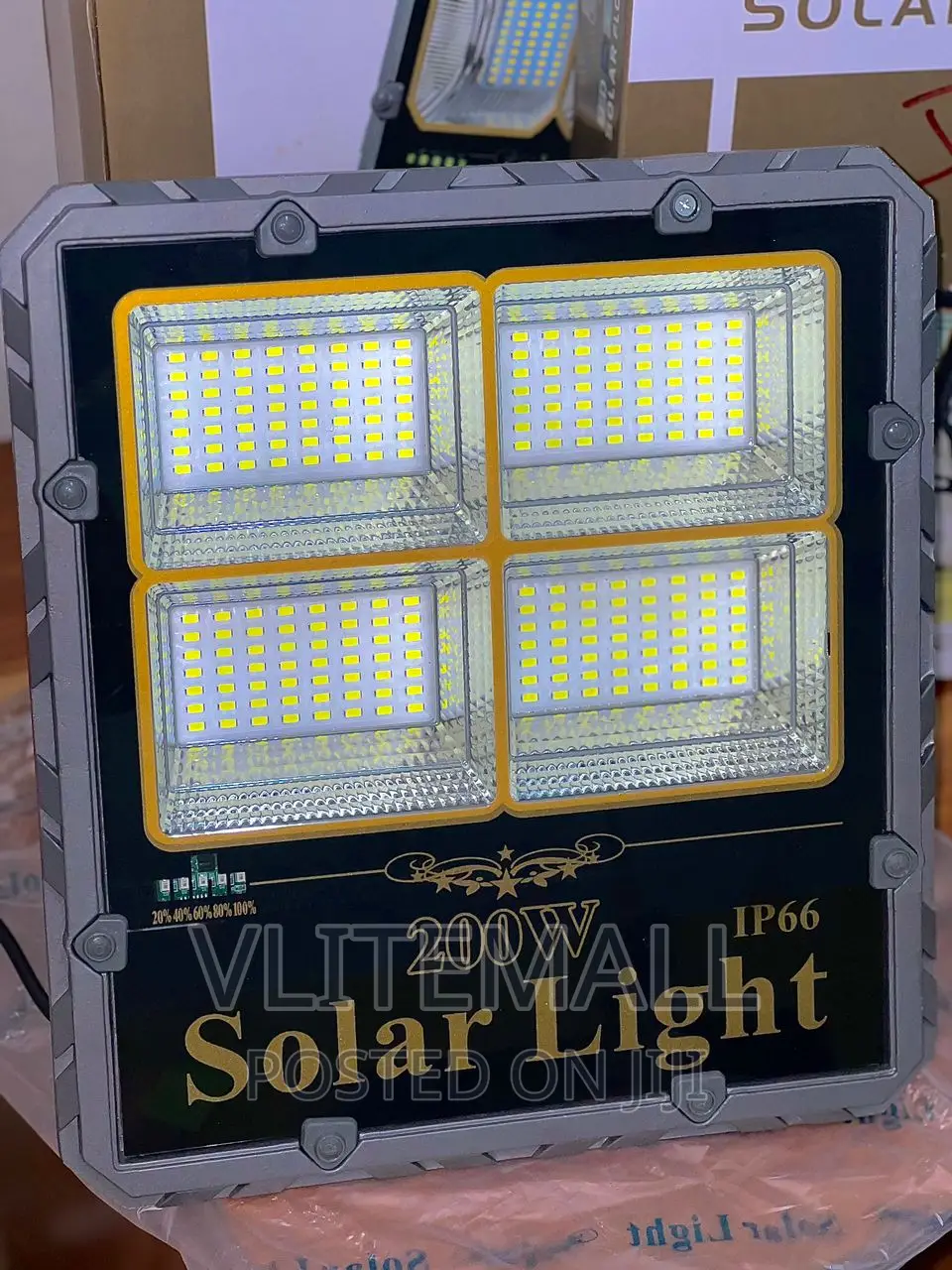 200W LED Solar Flood Lamp